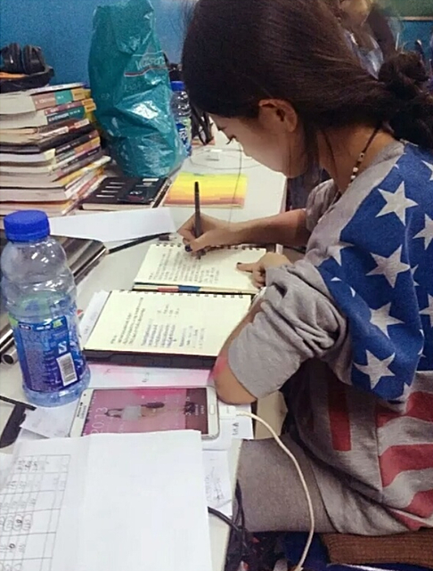 ��С��Ă�(g��)�˺��v